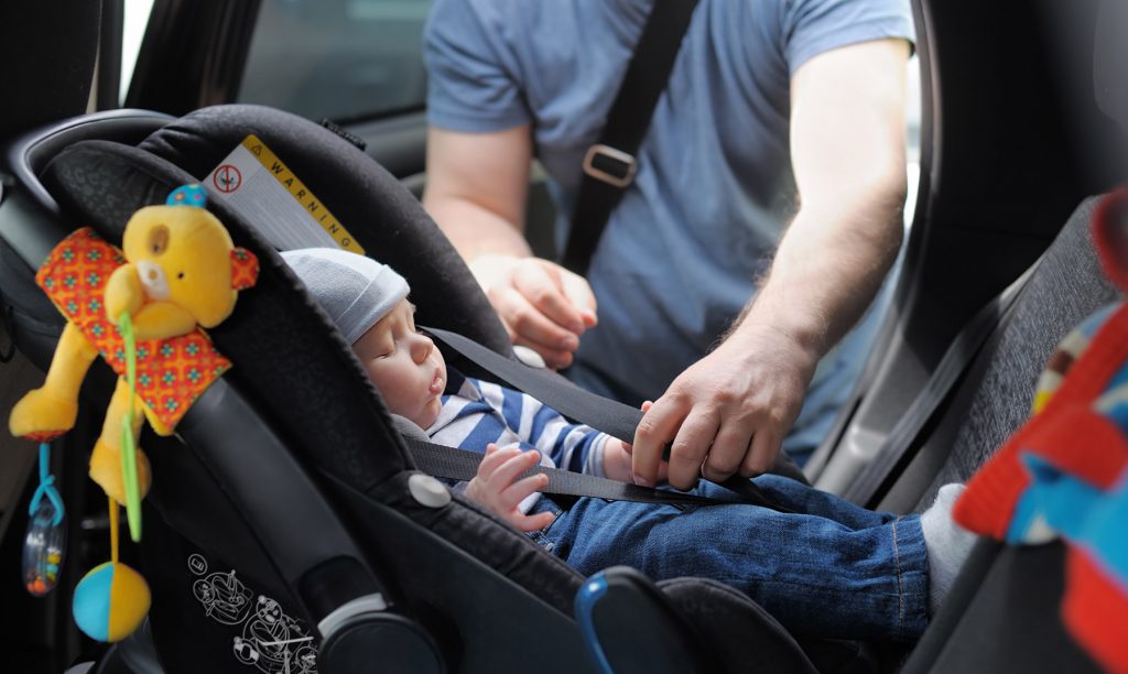 7 Consejos para viajar con tu bebé en coche